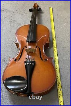 Andreas Zeller Rumania 4/4 Violin for Stentor w Lark Case, Bow & Shoulder Rest