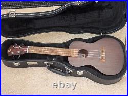 Baton Rouge UR-11C Concert Ukulele Laminate Mahogany with hard and soft cases