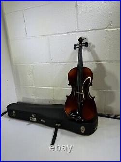 Boosey and Hawkes Model S-1 Excelsior 4/4 size Violin. Good Condition