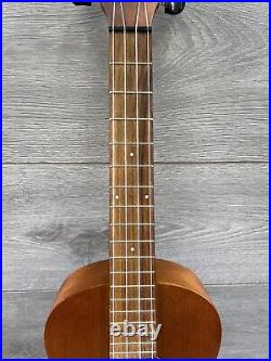 Mahalo U320T/G Ukulele with CNB Hard Case Very good condition