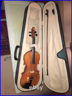 REDUCED Violin 3/4 size with bow & complementary full size case